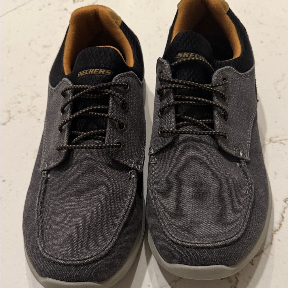 Skechers Sz 9 EEW Extra Wide Fit Men's Black Canvas/Suede Loafers Memory Foam